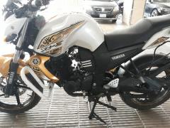 Yamaha FZs